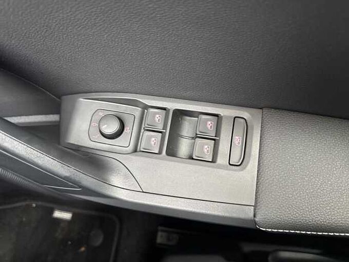 SEAT IBIZA 1.0 TSI XCELLENCE Lux Hatchback 5dr Petrol DSG Euro 6 (s/s) (115 ps)